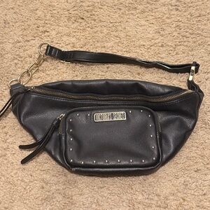 Victoria's Secret Black and Gold Zip Pouch